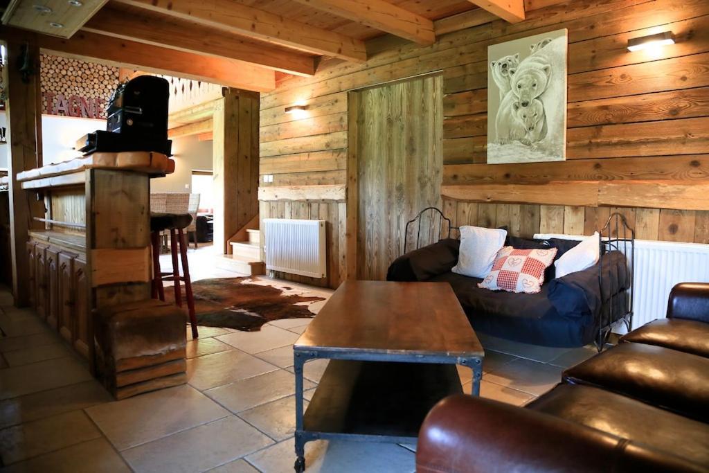 ונטרון La Ferme Du Douanier & Spa 5 Etoiles All Inclusive מראה חיצוני תמונה