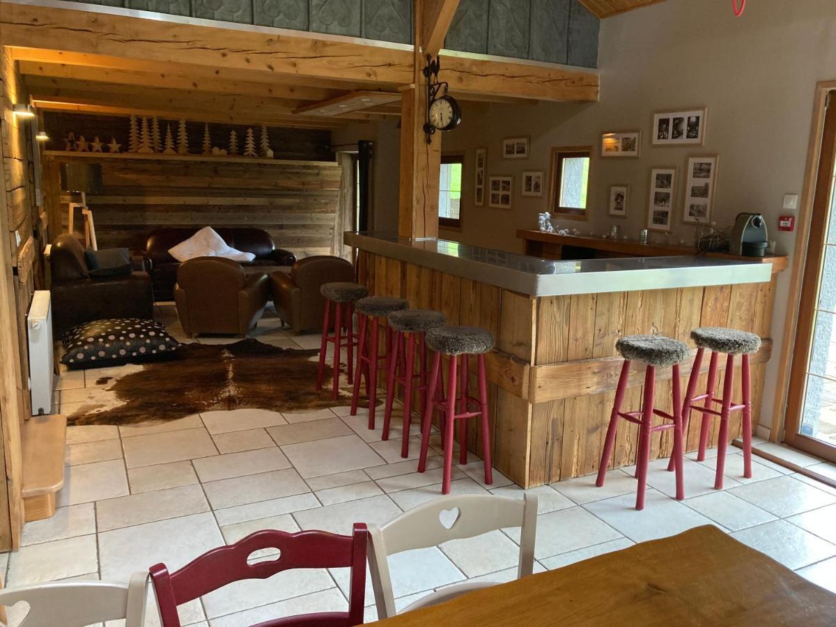 ונטרון La Ferme Du Douanier & Spa 5 Etoiles All Inclusive מראה חיצוני תמונה